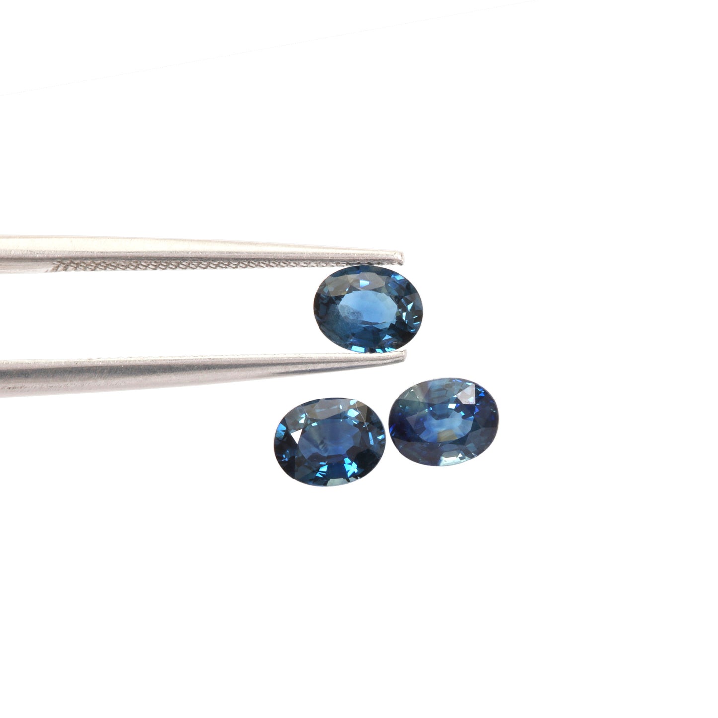 Blue Sapphire 5x4mm 0.45 Carats LOWV76