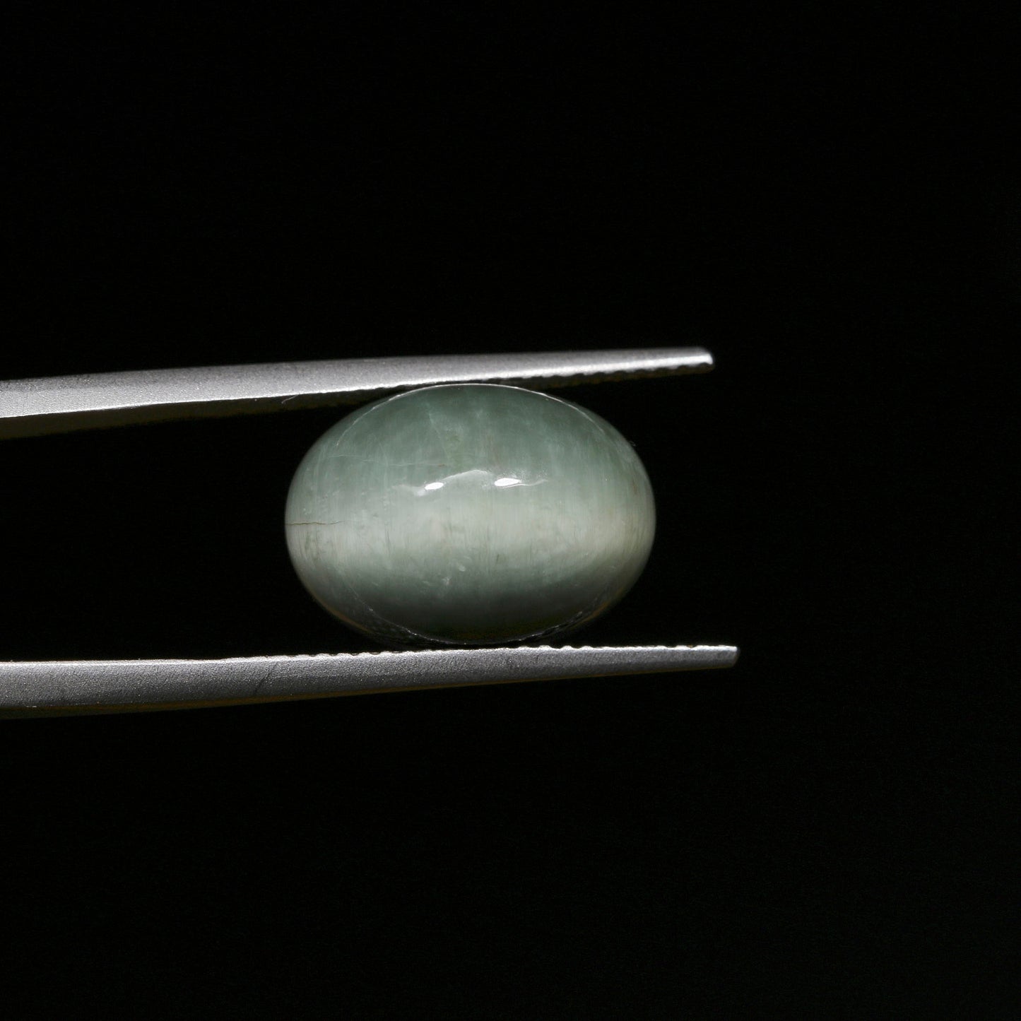 Certified Cat's Eye Quartz (Lahsunia) 8.65 Cts. (9.51 Ratti) LVVD25