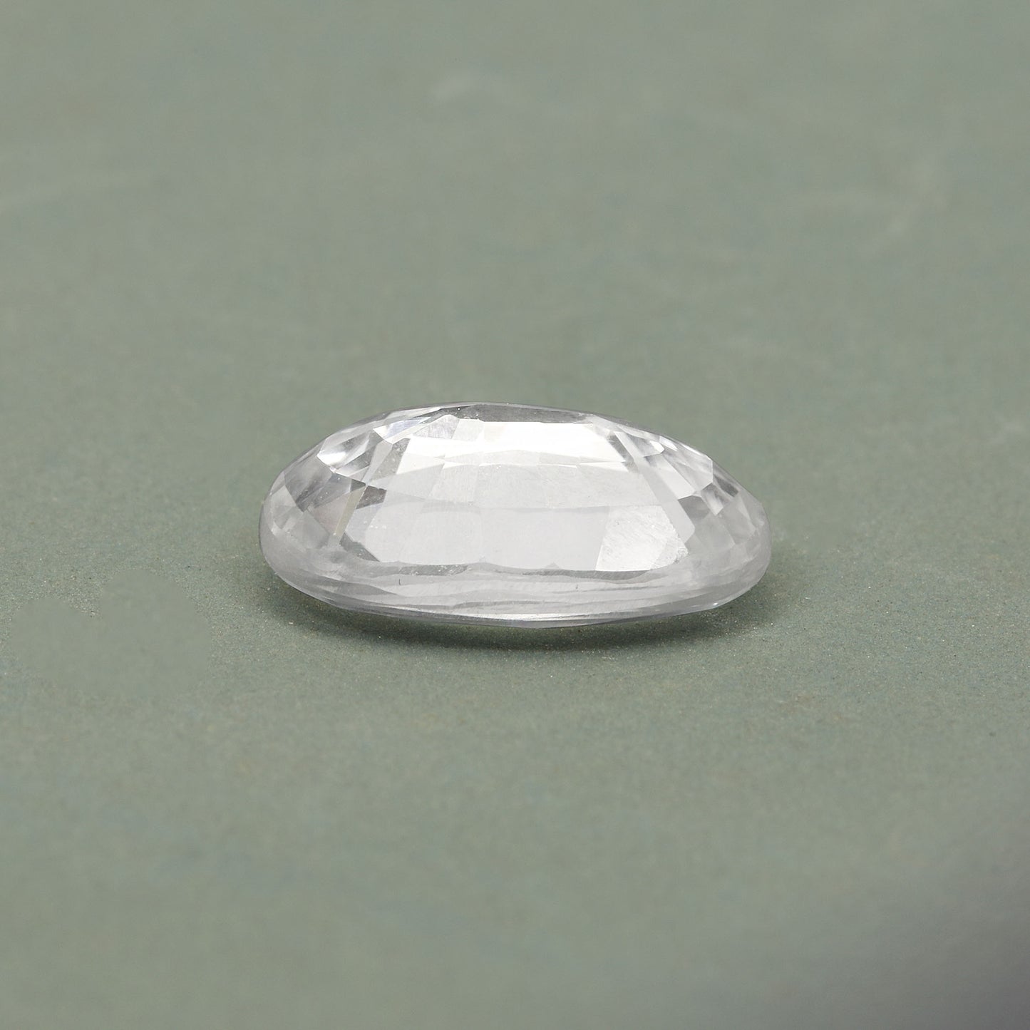 Certified White Zircon 8.29 Cts (9.11 Ratti) TMVW28