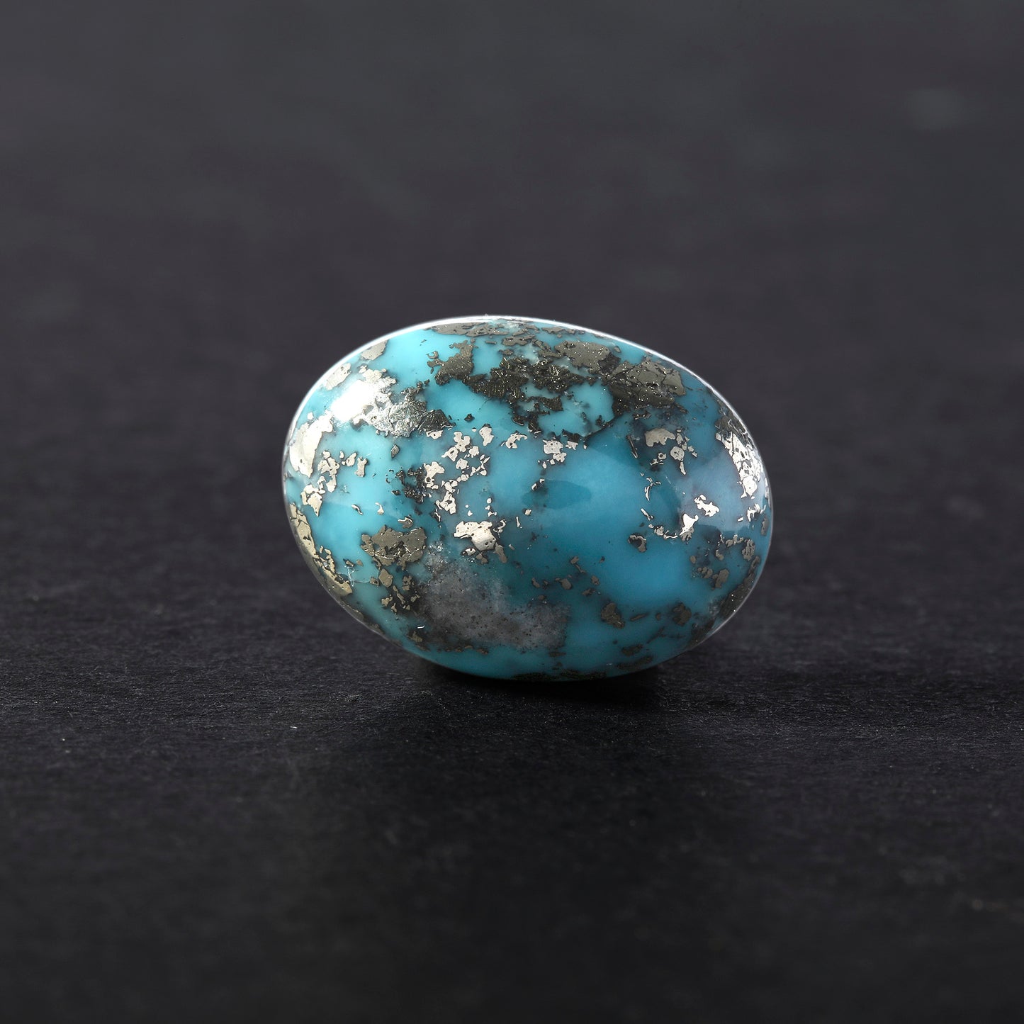 Certified Nishapuri Turquoise (Firoza) Oval 9.46Cts (10.41 Ratti) AEZI30