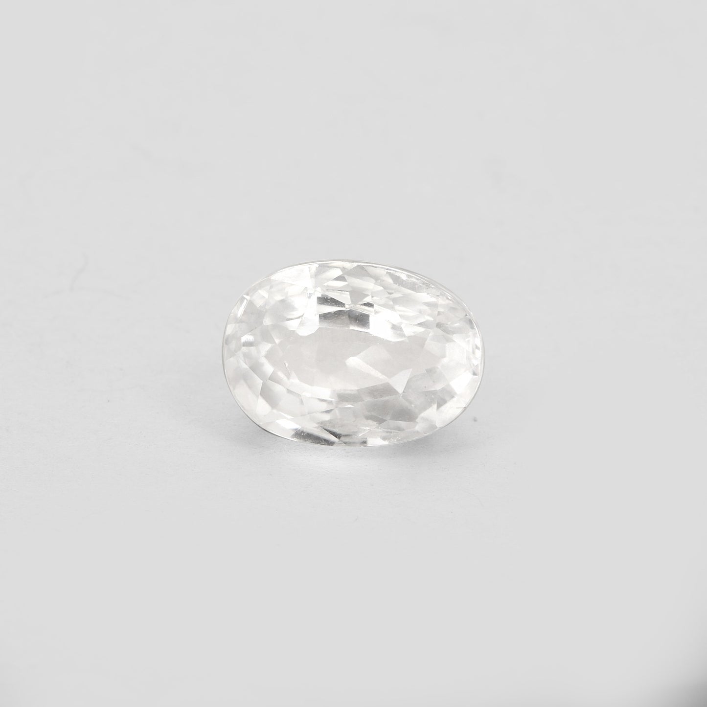 Certified White Zircon 5.90 Cts (6.49 Ratti) AJVW39