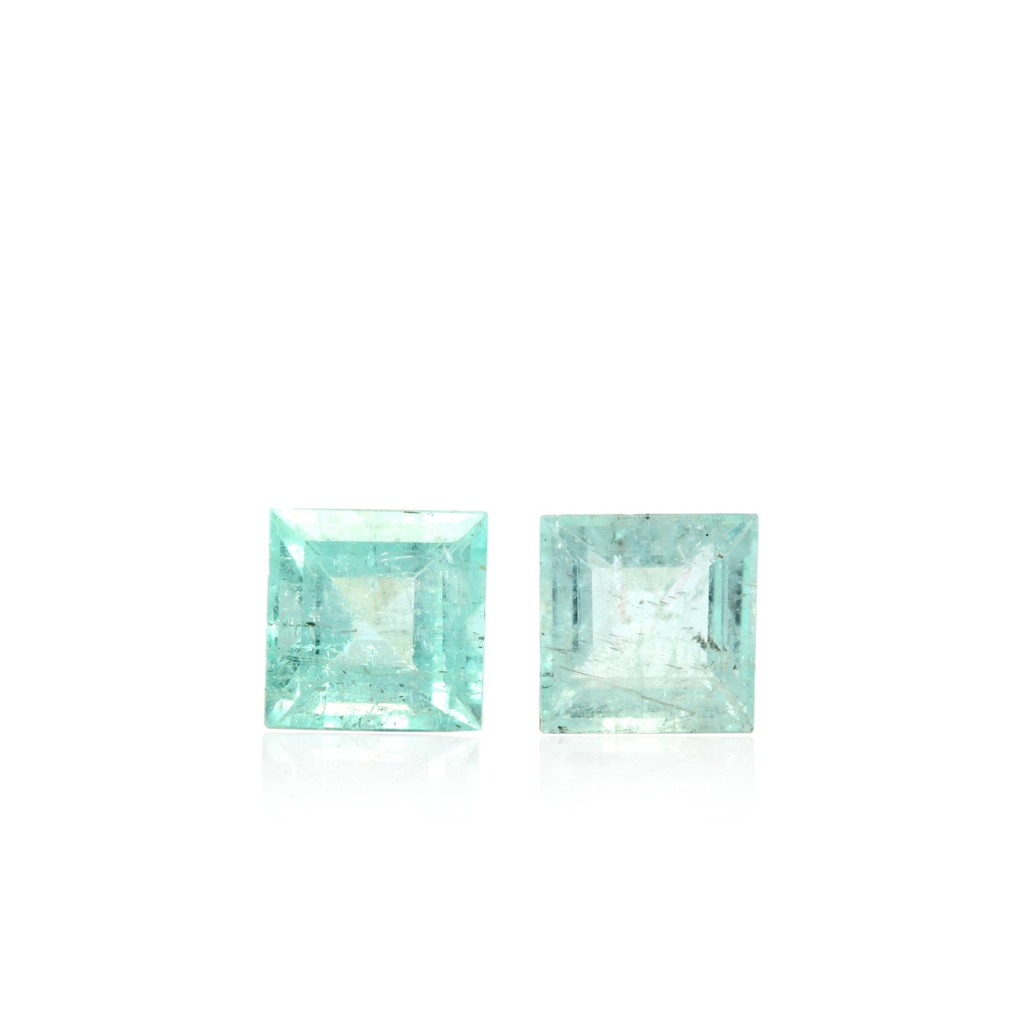 Paraiba Tourmaline Square 0.30 Carats ARG270