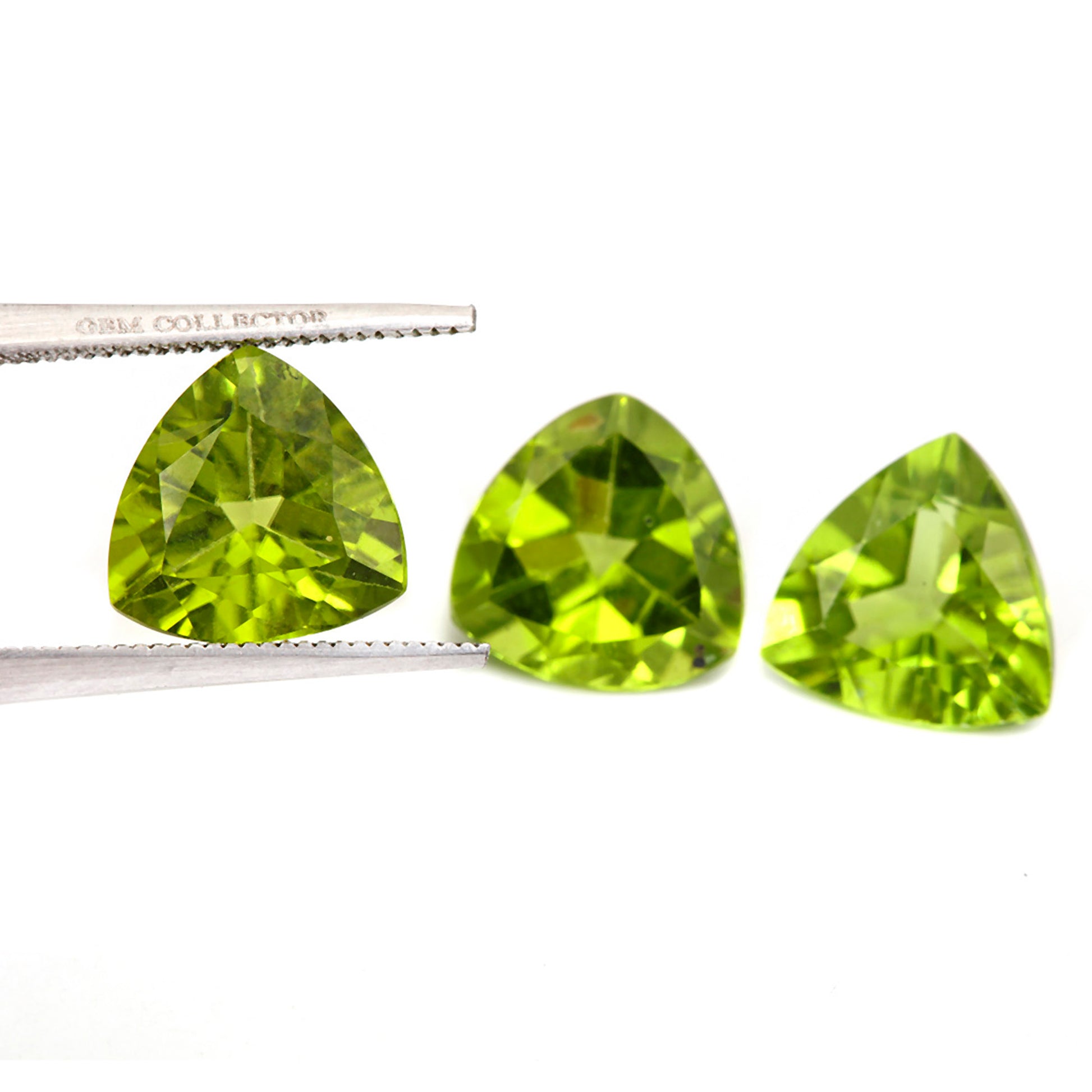 Peridot 9x9mm 2.30 Carats