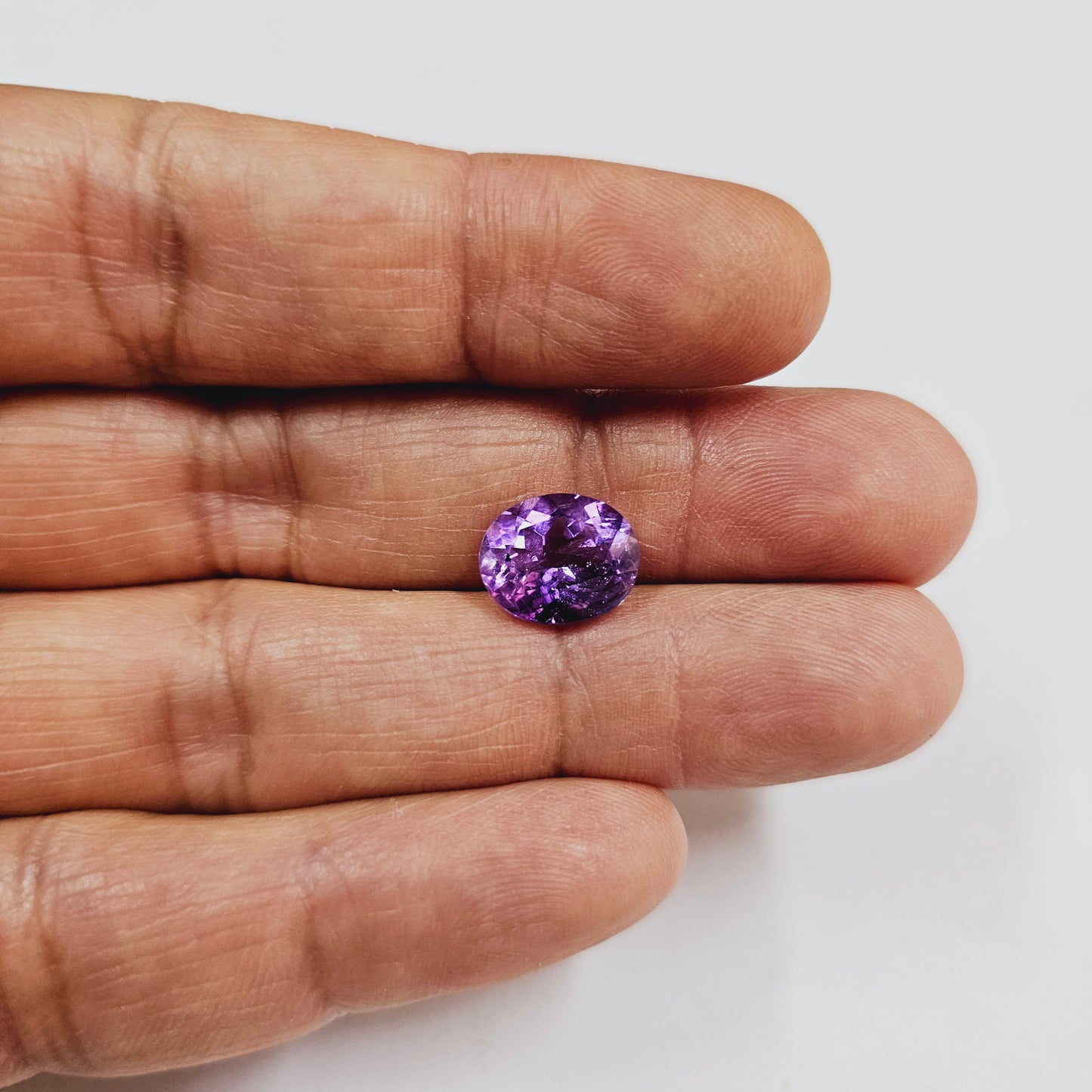 4.43 Carats Moroccan Amethyst