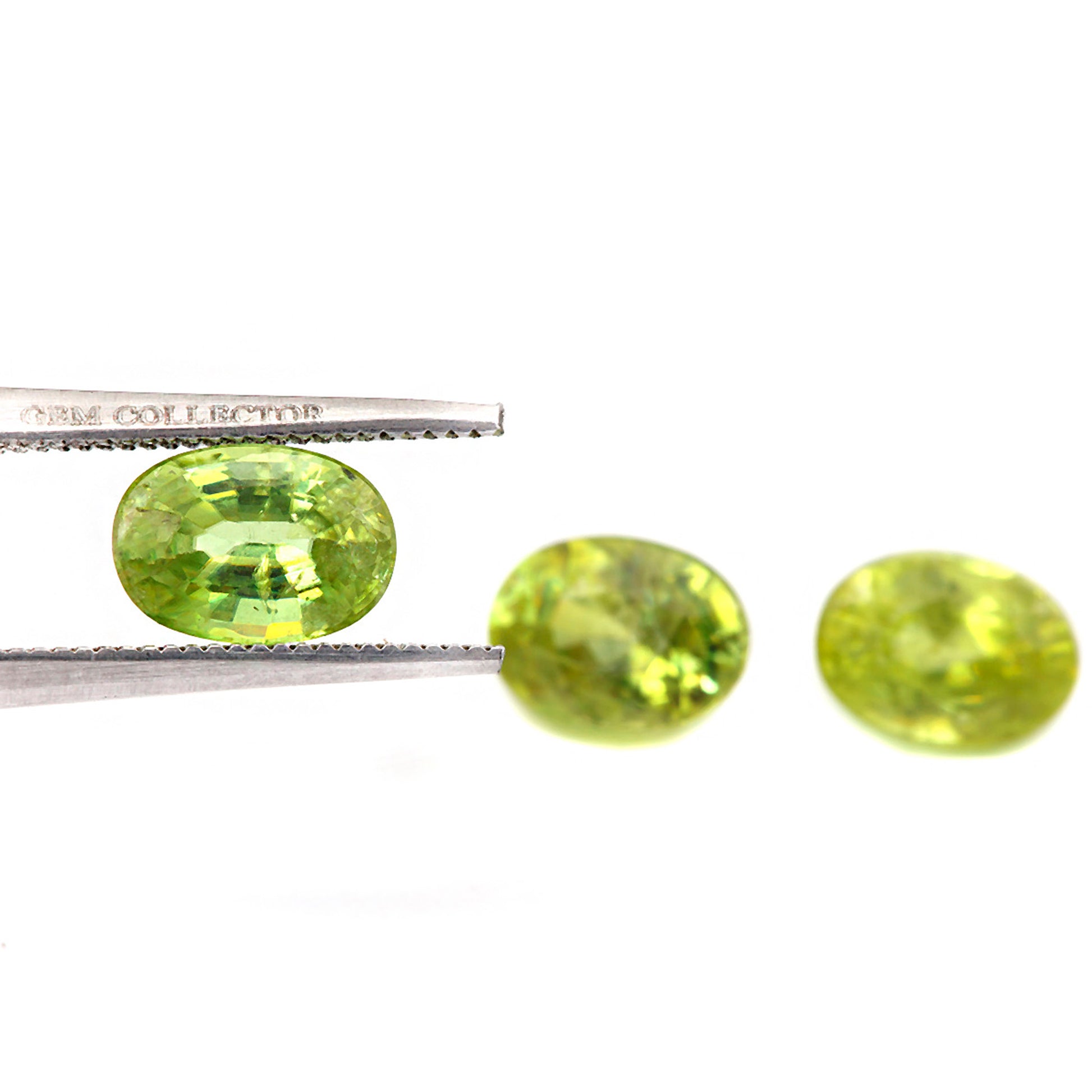 Sphene 7x5mm 1.00 Carats