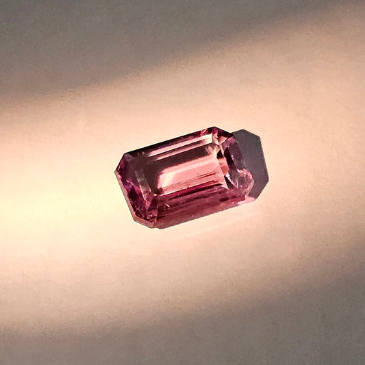 2.35 Carats Color Change Zultanite Diaspore