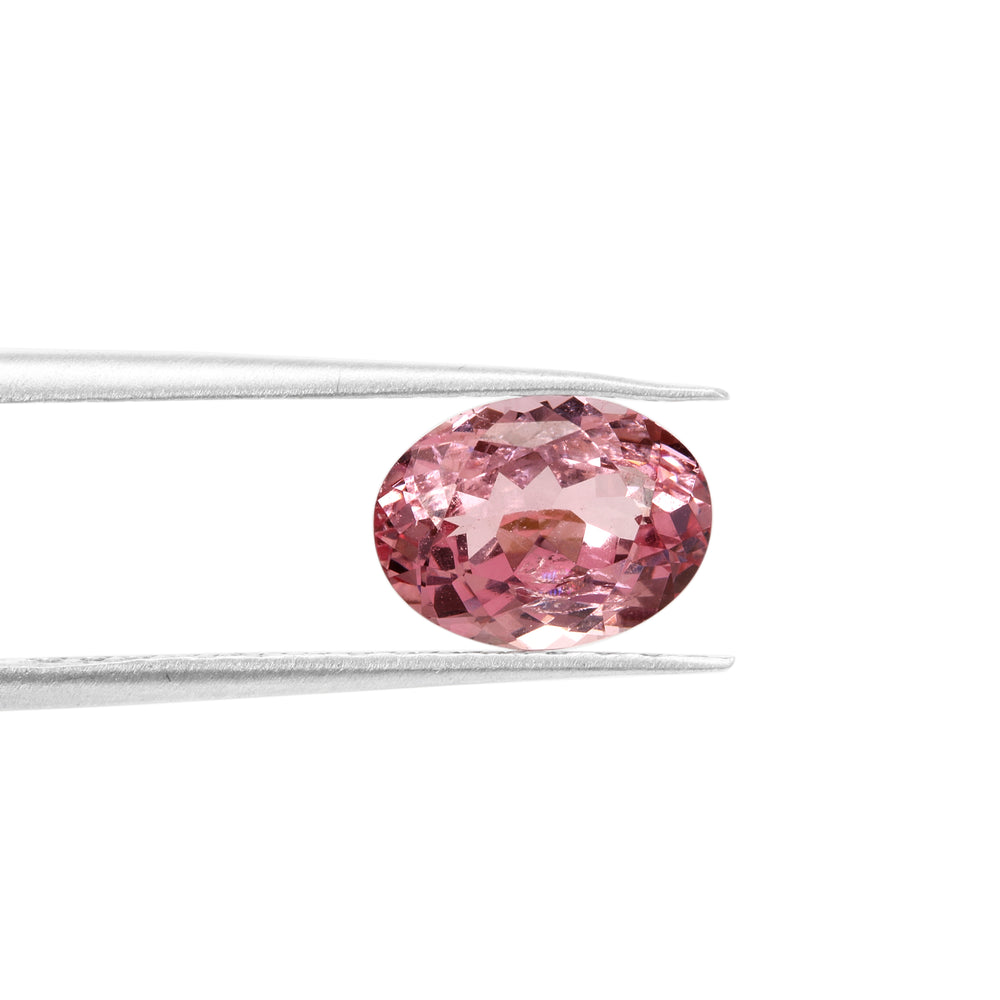 Tajakistan Pink Spinel Oval 1.75 Carats AWSM69