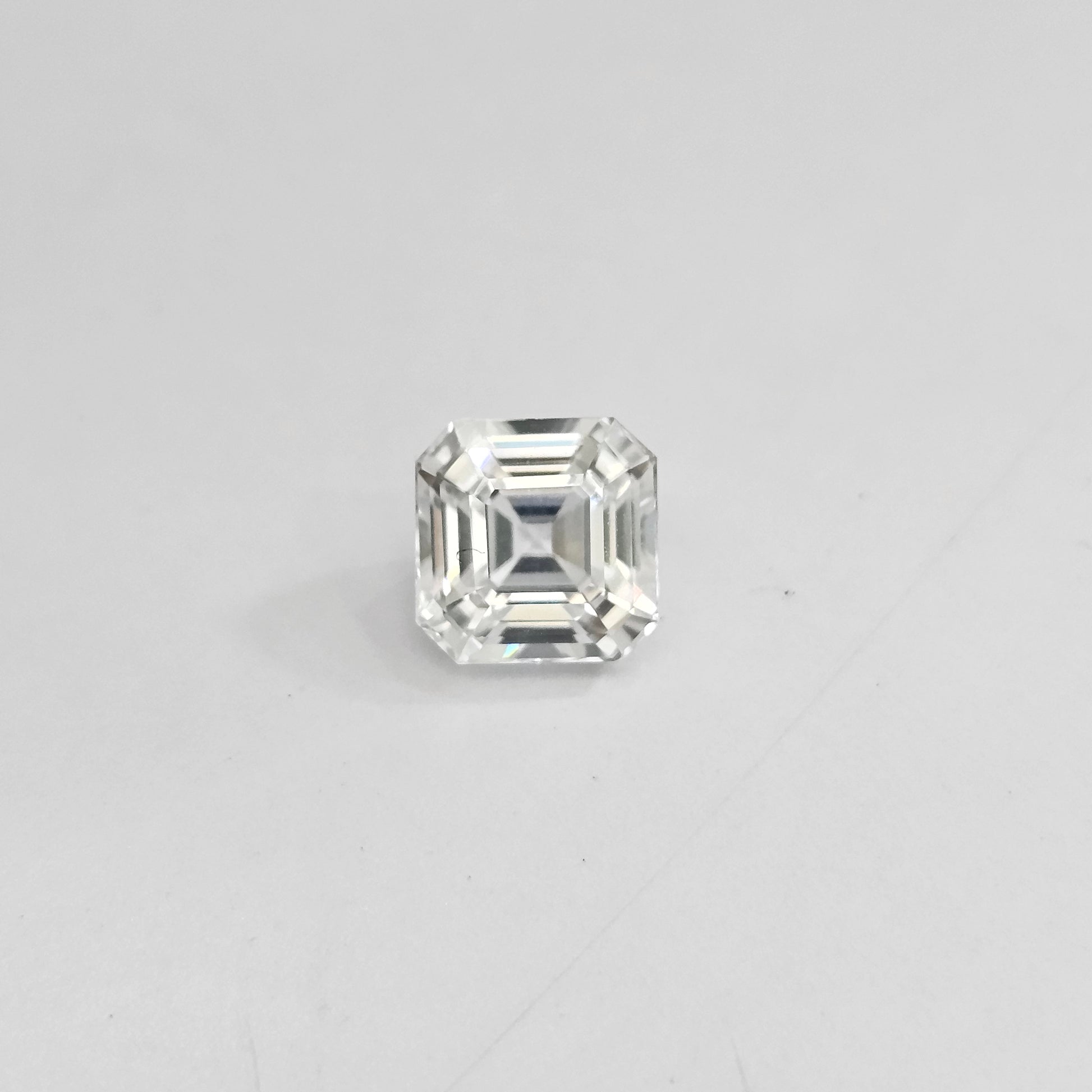 Certified White Zircon 5.34 Cts (5.87 Ratti) AZVW96_1