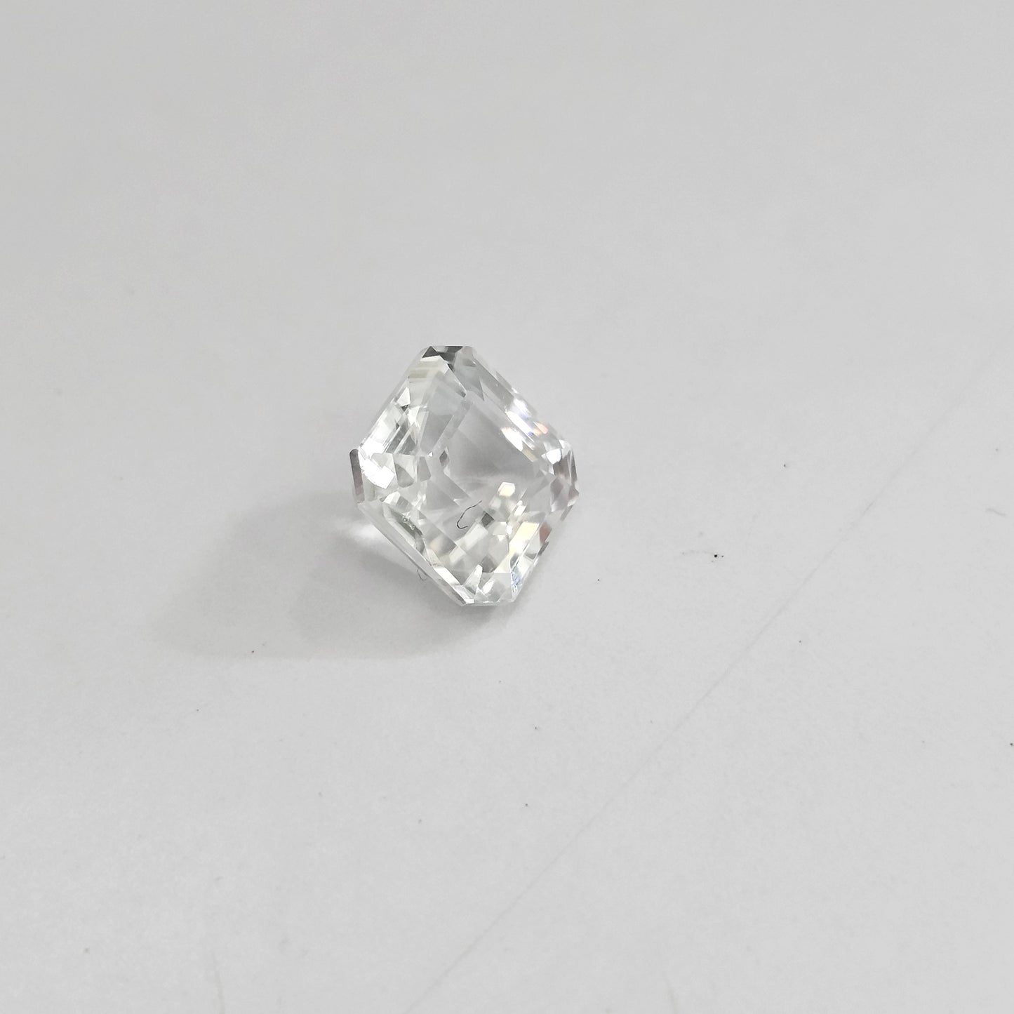 Certified White Zircon 5.34 Cts (5.87 Ratti) AZVW96_1