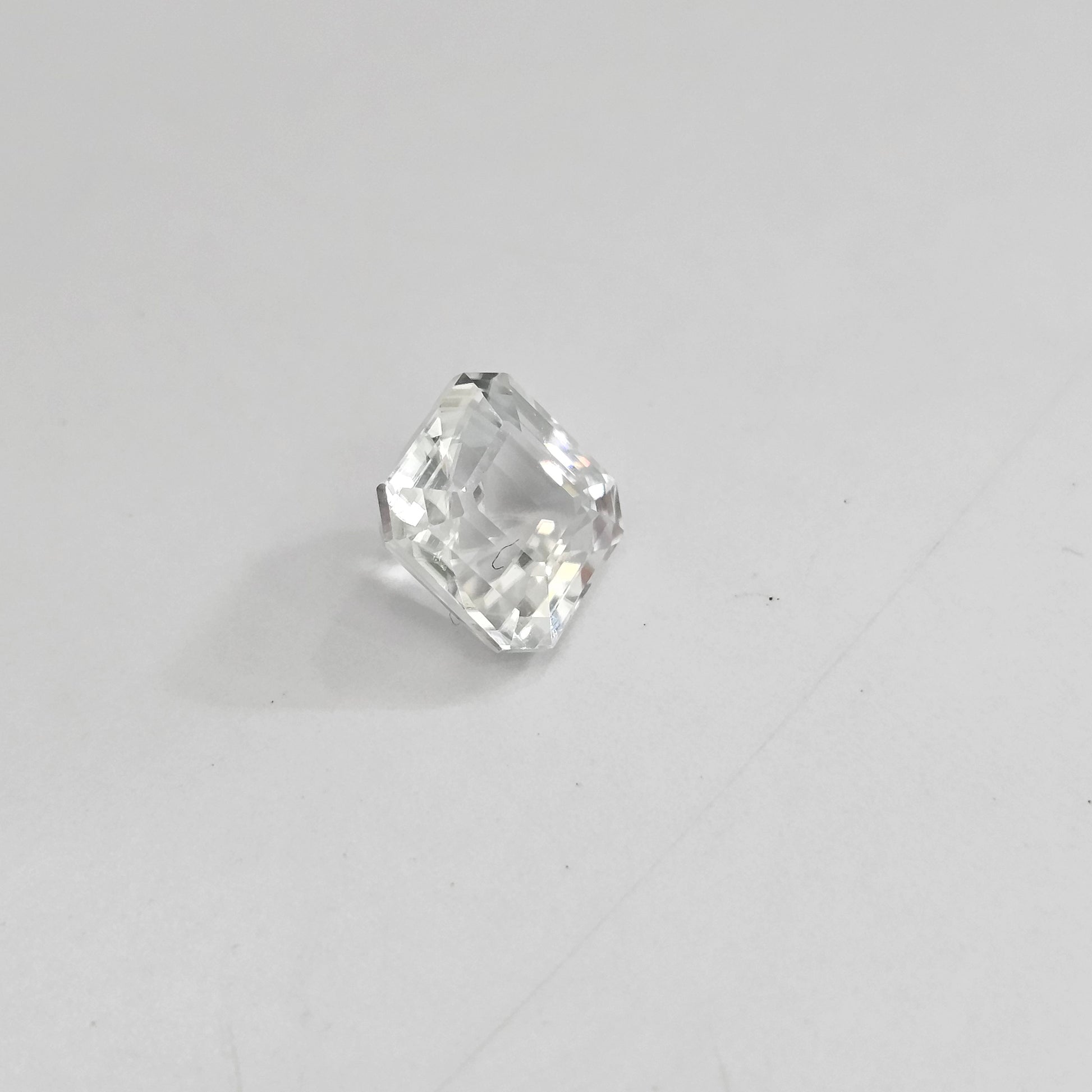 Certified White Zircon 5.34 Cts (5.87 Ratti) AZVW96_1
