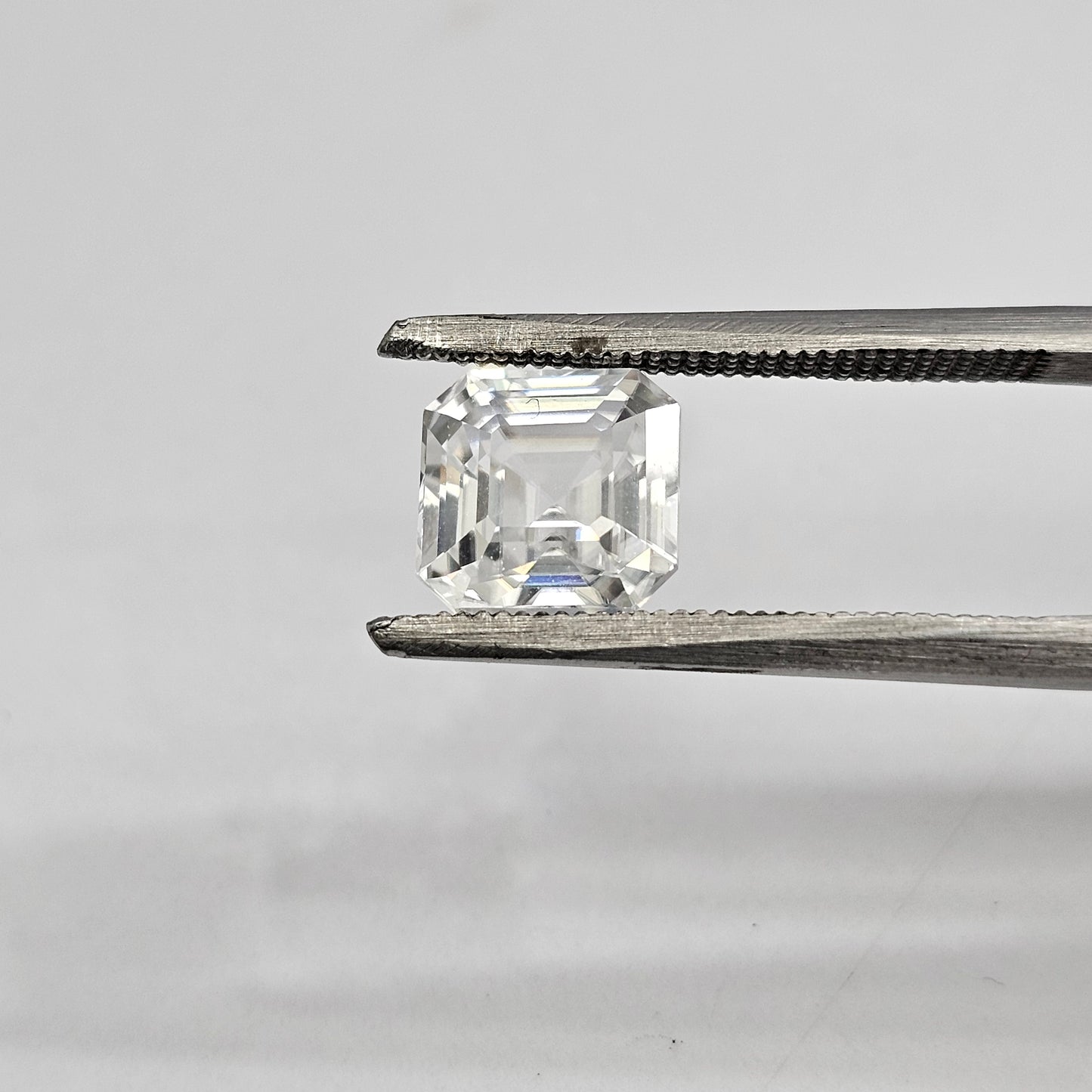Certified White Zircon 5.34 Cts (5.87 Ratti) AZVW96_1