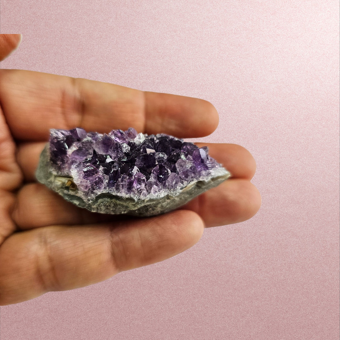 Amethyst Cluster (35 Gms)