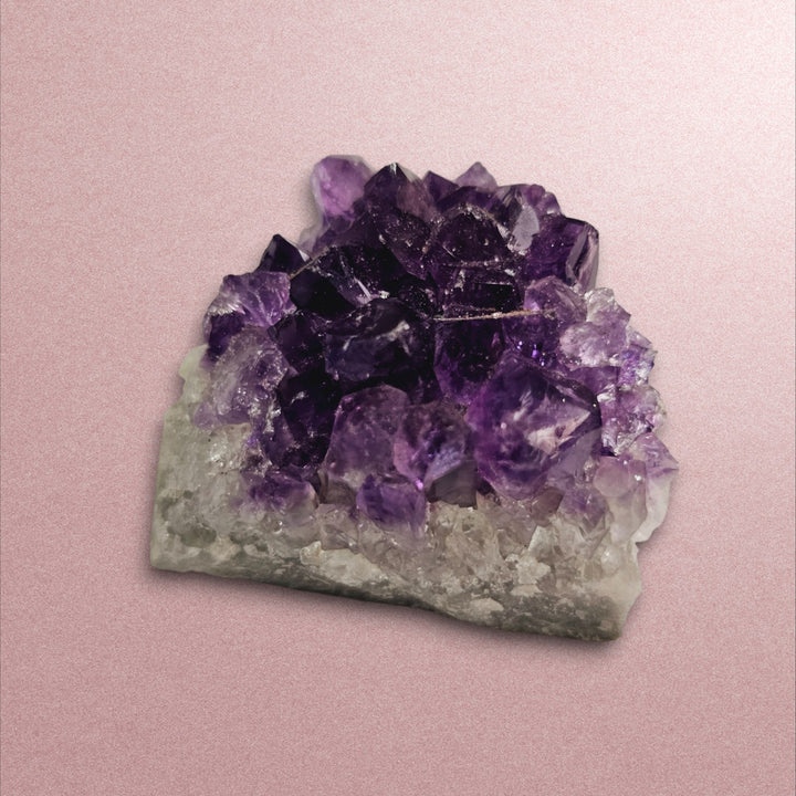 Amethyst Cluster (88 Gms)