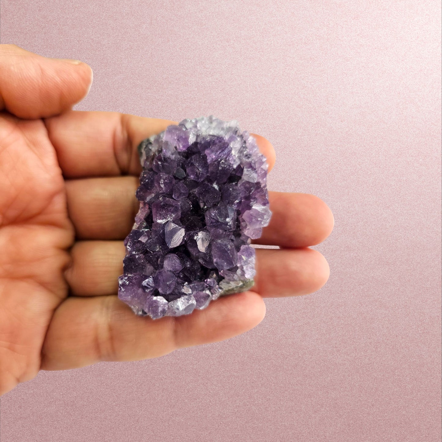 Amethyst Cluster (64 Gms)