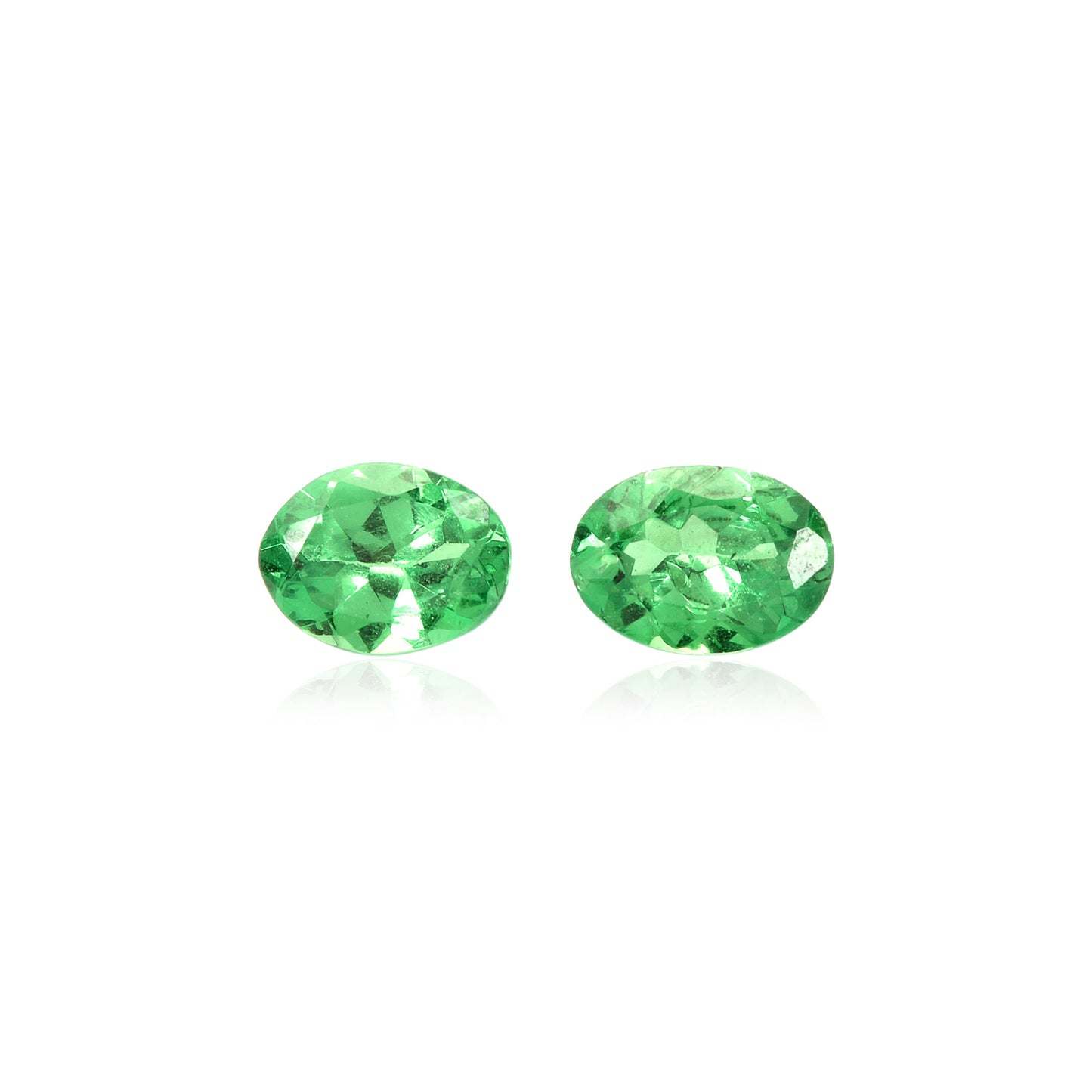 2Pcs Tsavorite Garnet (Oval 4x3mm)