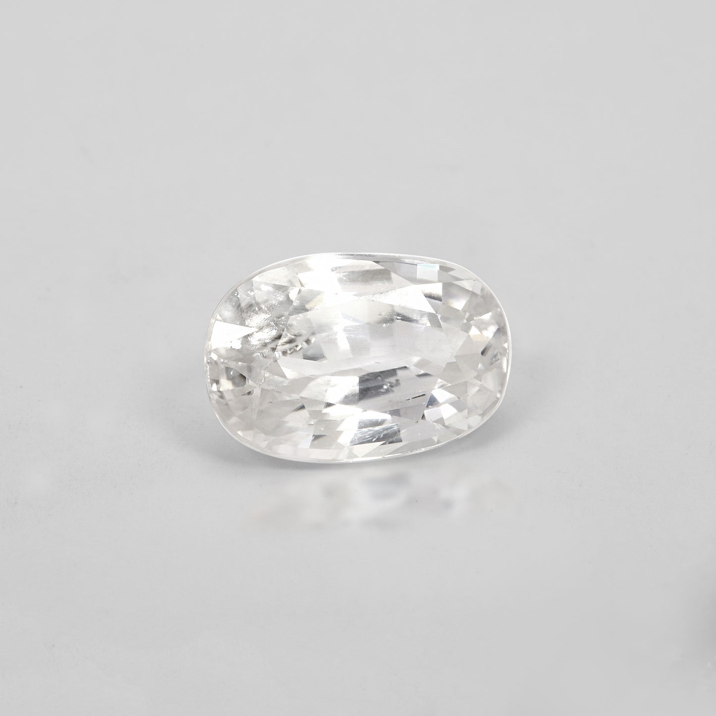 Certified White Zircon 6.71 Cts (7.38 Ratti) BXVW63