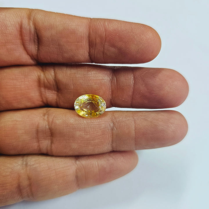 Natural Yellow Topaz 7.20 Cts (7.92 Ratti)