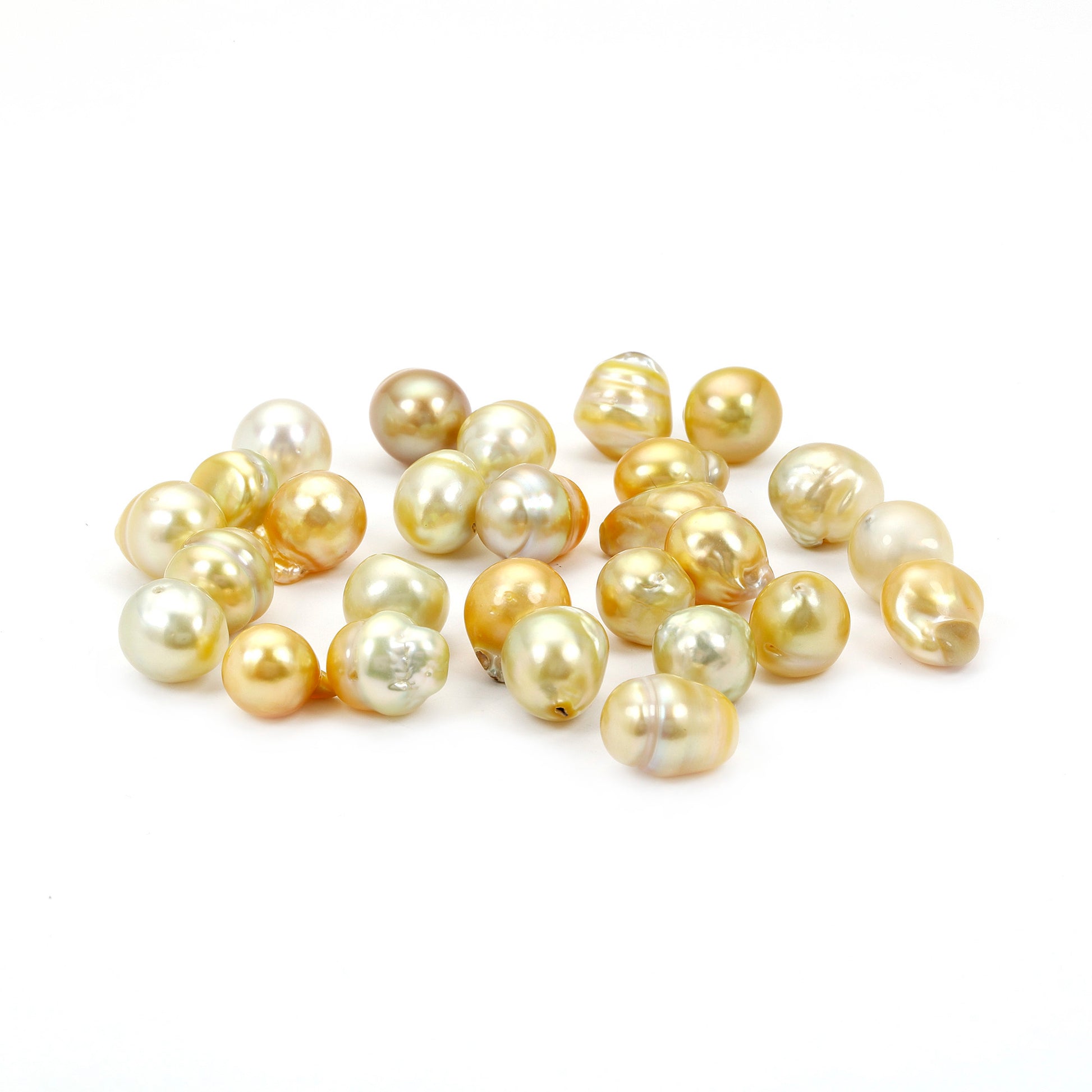 2PC Lot Golden South Sea Pearl Undrilled 10.20 Carats Australia CPOZ06