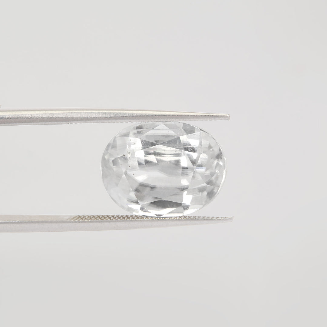 Certified White Zircon 8.90 Cts (9.79 Ratti)