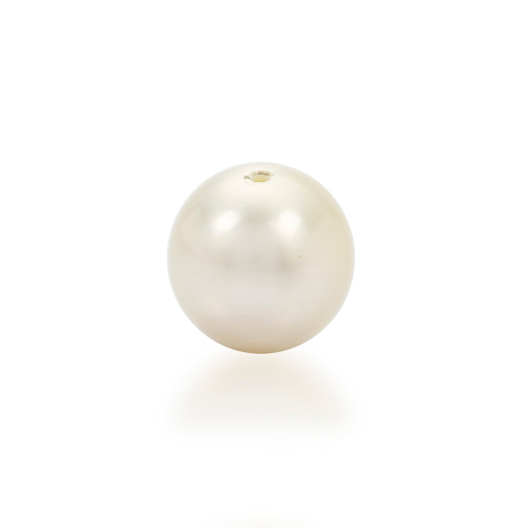 White South Sea Pearl Full Drilled 8mm-9mm 4.30 Carats