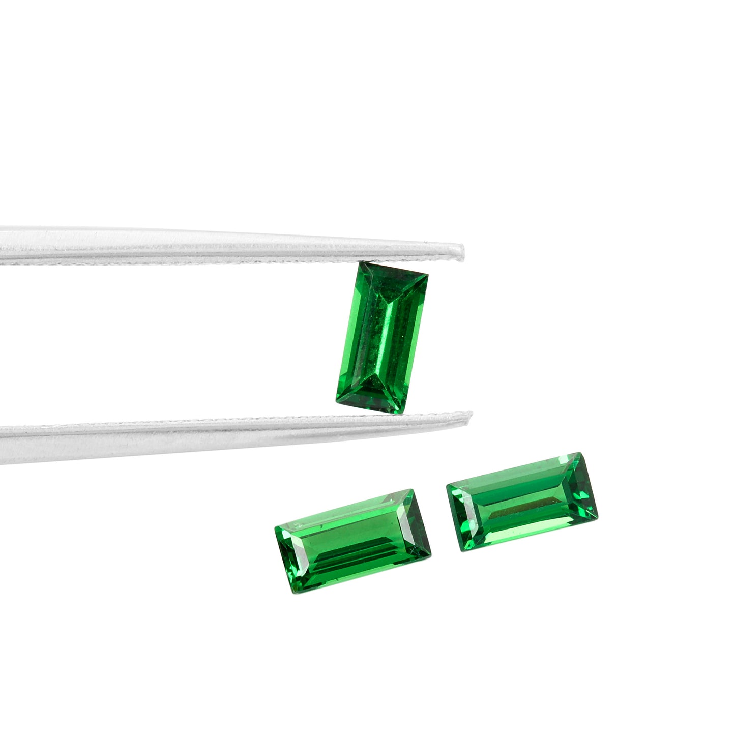 Tsavorite Garnet Baguette 0.20 Carats DMYA87