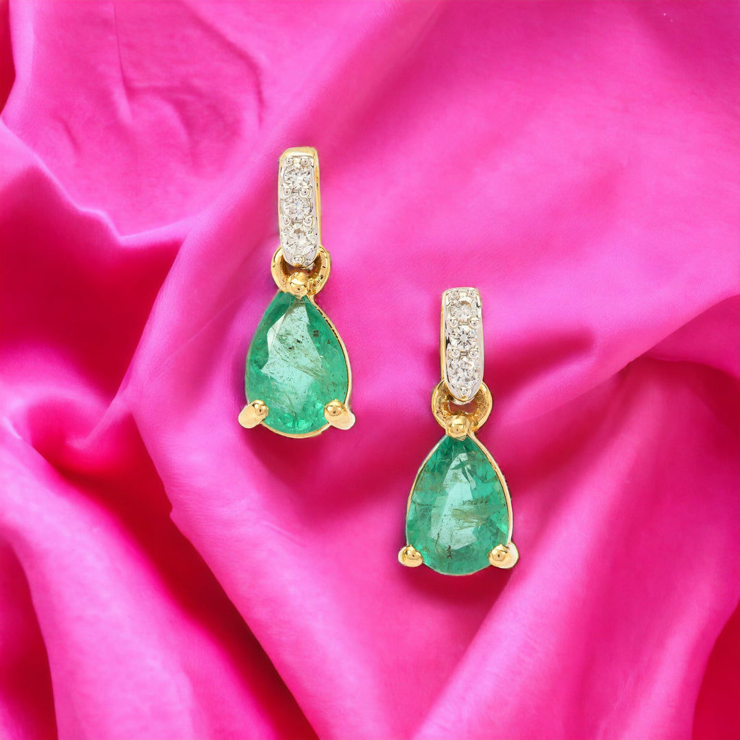 Emerald and Diamond Earring Studs in 14KY Gold(EQNK65)