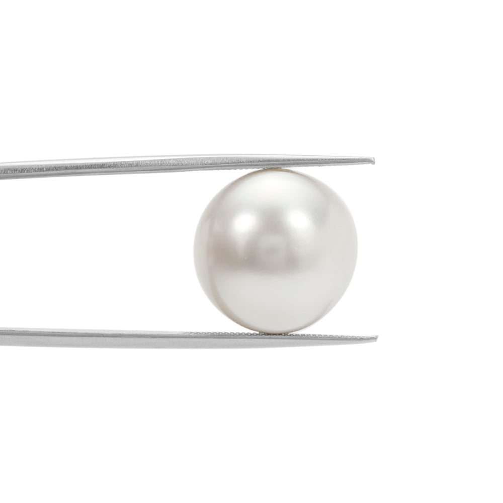 White South Sea Pearl Undrilled 13mm 17.10 Carats