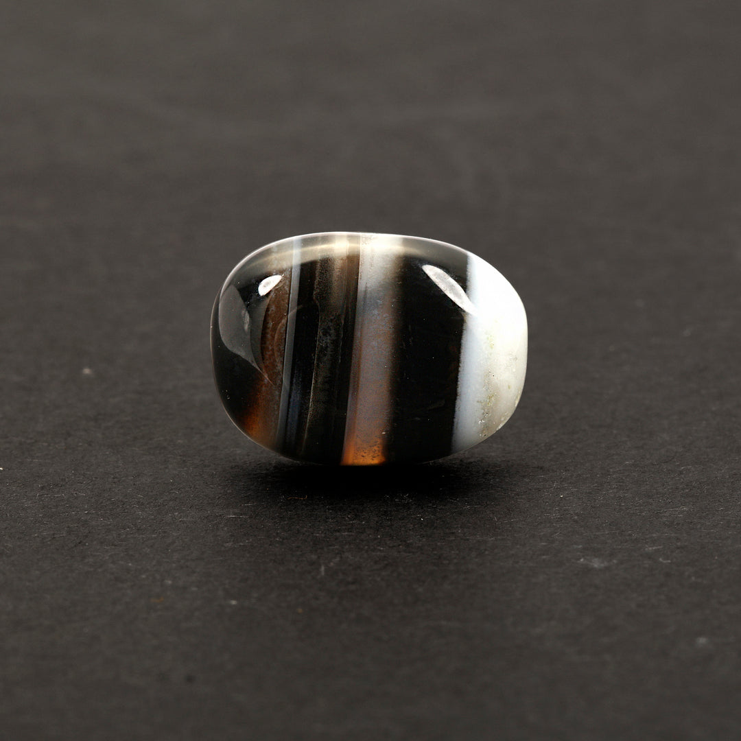 Sulemani Hakik (Black Agate) 9.95Cts. (10.95 Ratti)