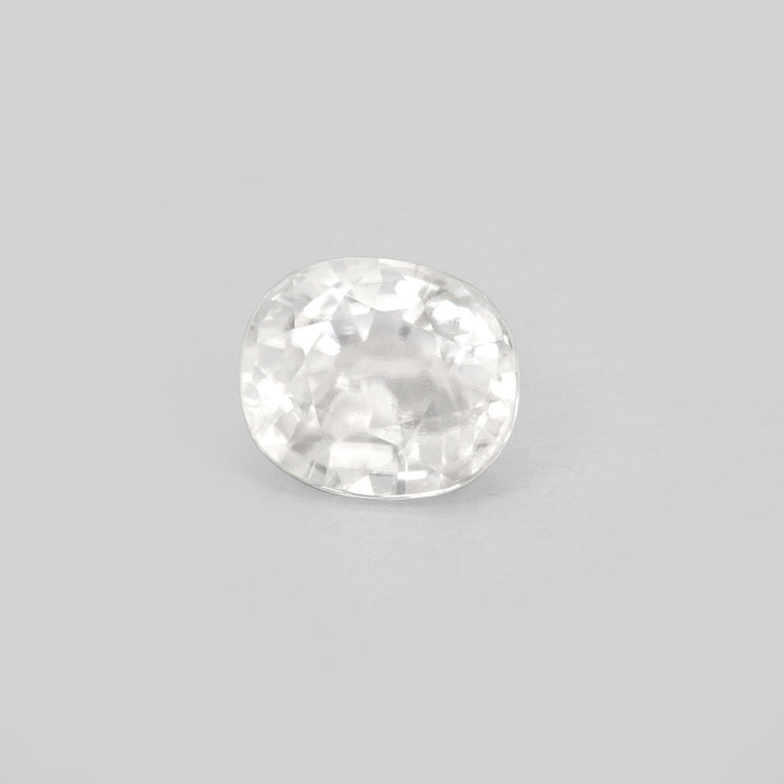 Natural White Zircon 5.60 Cts (6.16 Ratti)