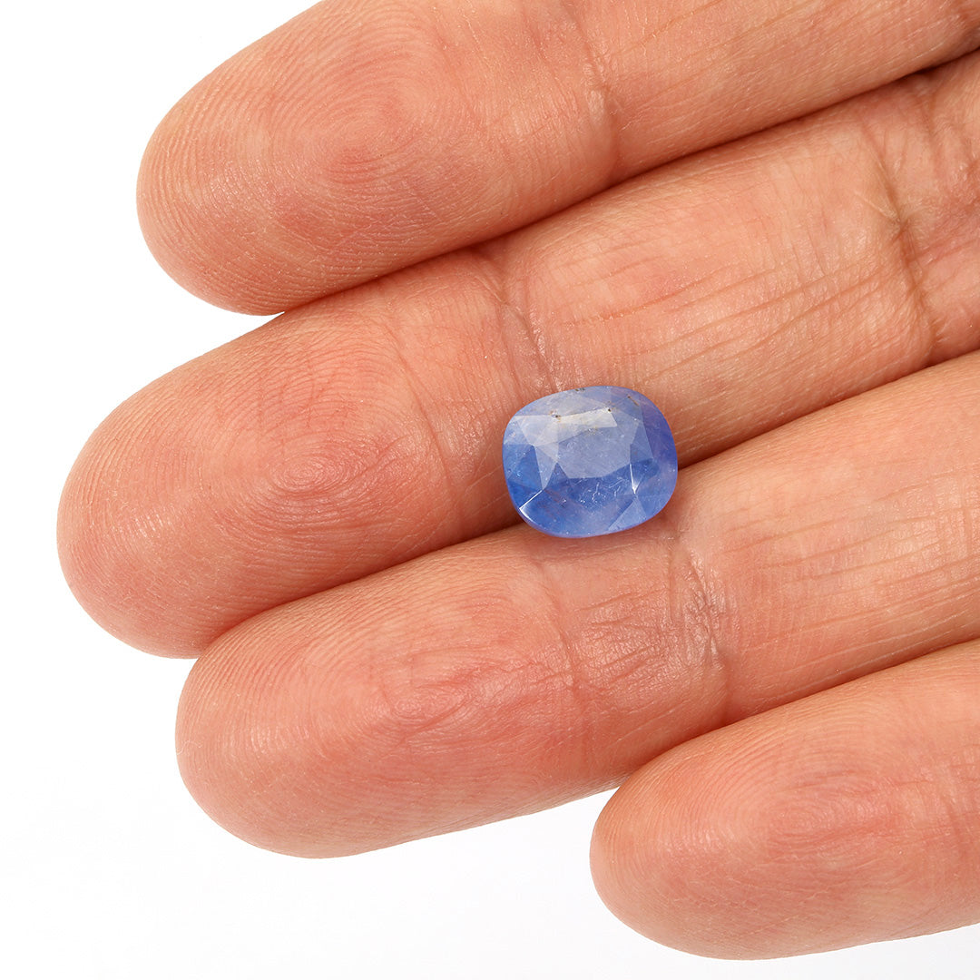 Certified Blue Sapphire-4.69 Carats (5.16Ratti) Sri Lanka (Ceylon), SKU:FWZI07