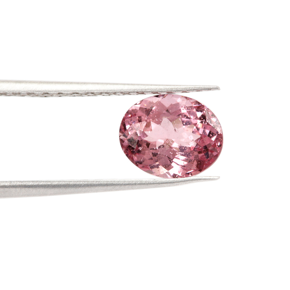 Tajakistan Pink Spinel Oval 1.50 Carats GASM90