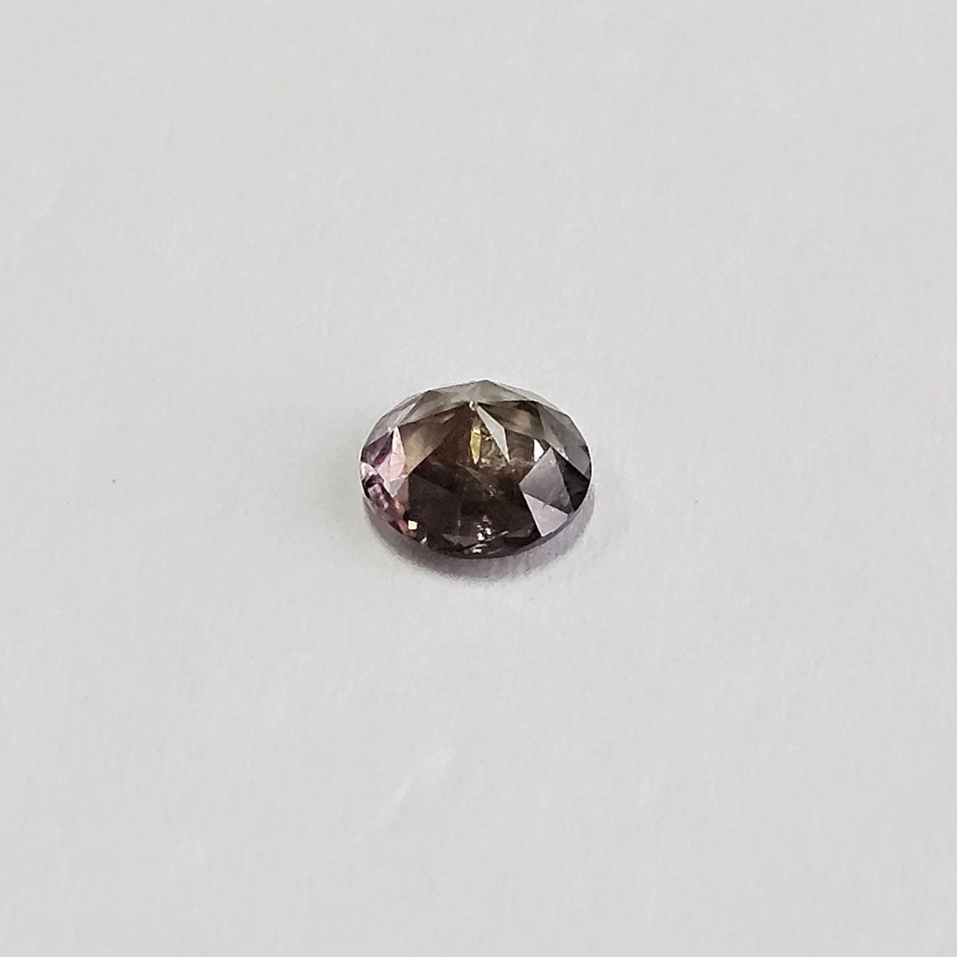 1.40 Carats Color Change Zultanite Diaspore