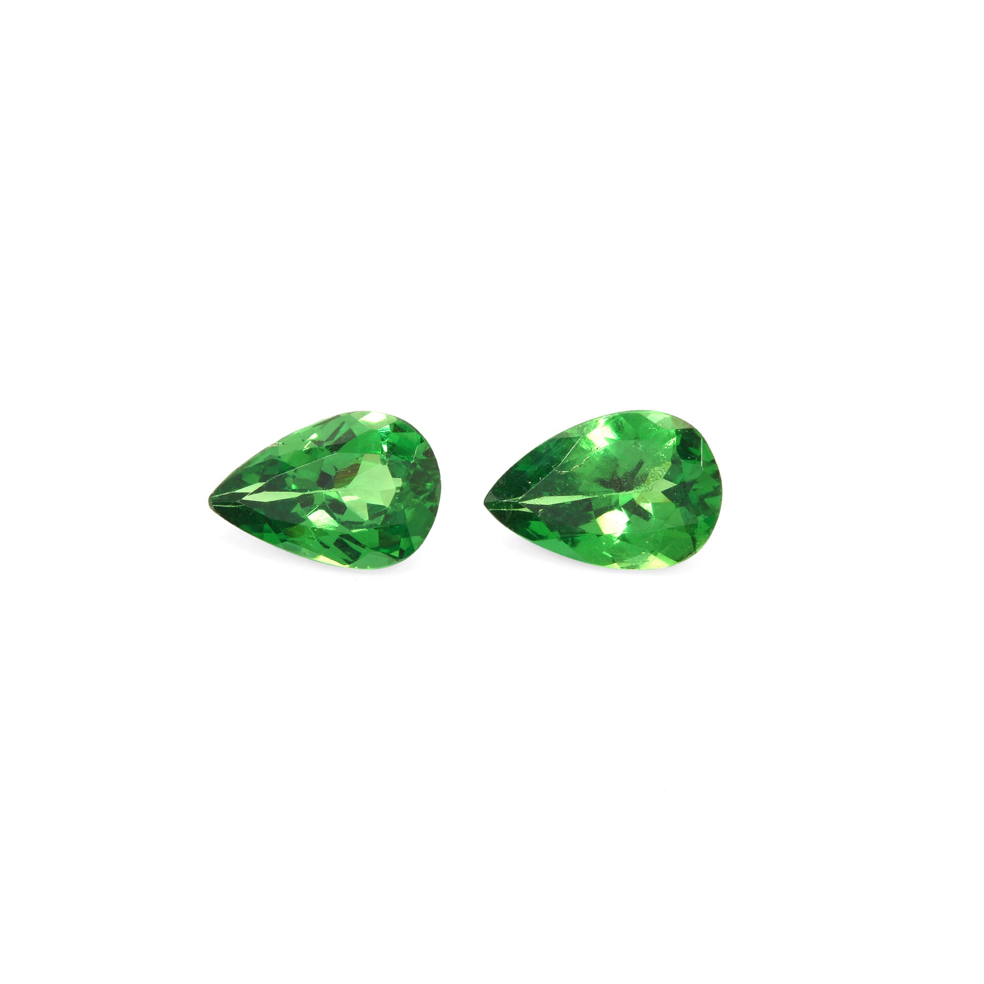 Tsavorite Garnet (Pear 6x4mm) 0.35 Carats