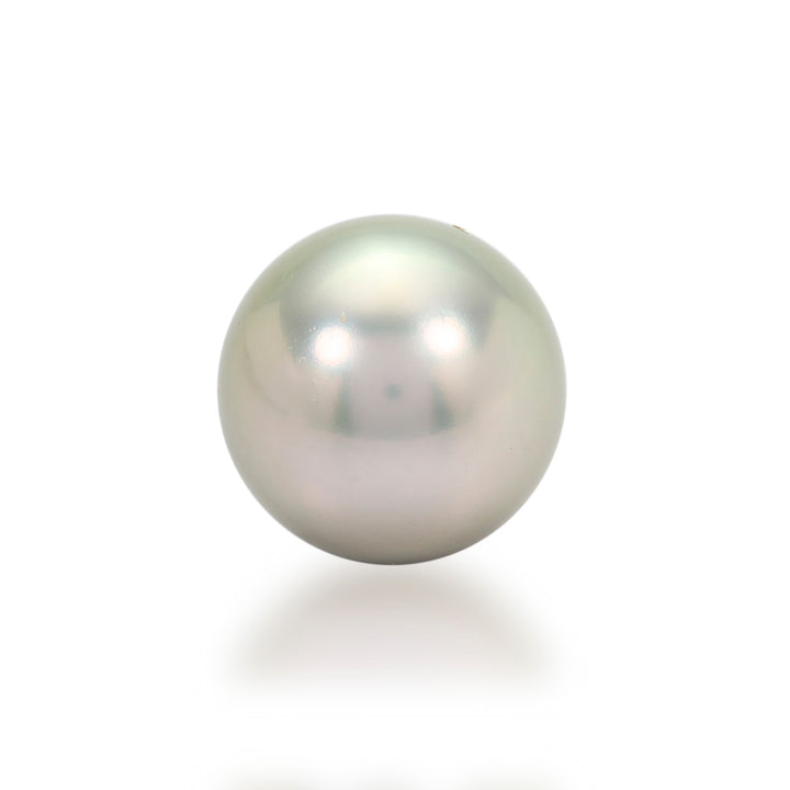 South Sea White Pearl Undrilled 10 Cts (11 Ratti)