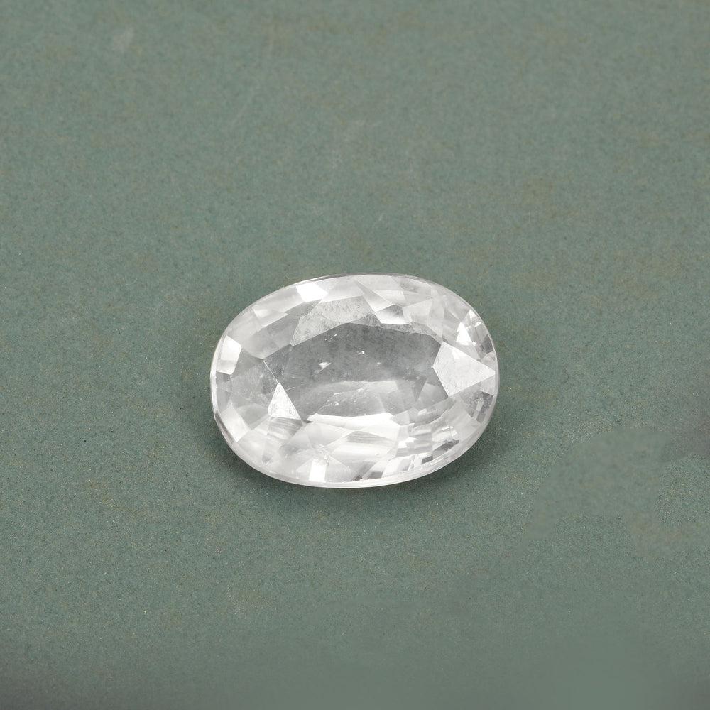 Certified White Zircon 7.50 Cts (8.25 Ratti) HVVW09