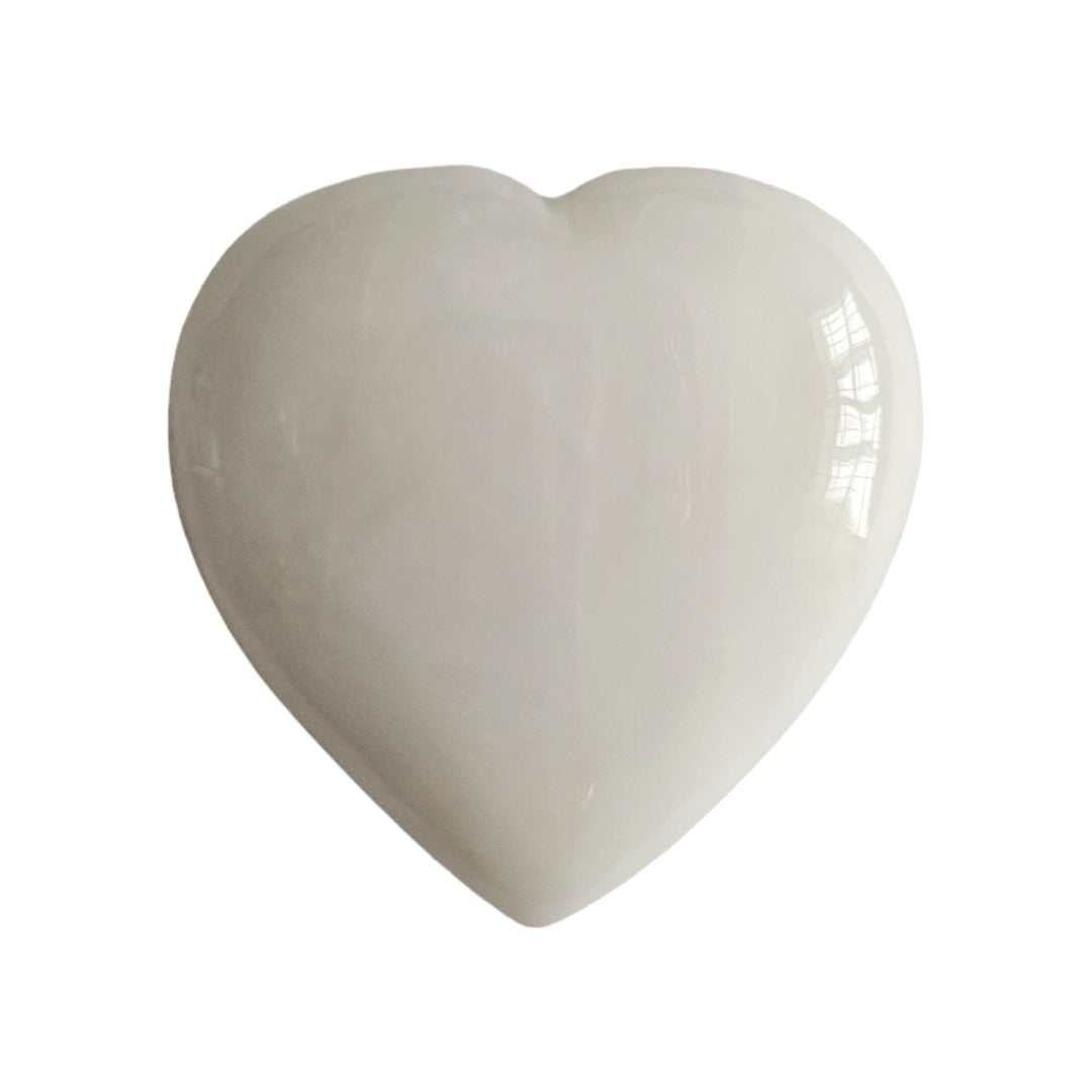 White Agate Heart Palm Stone (29gm)