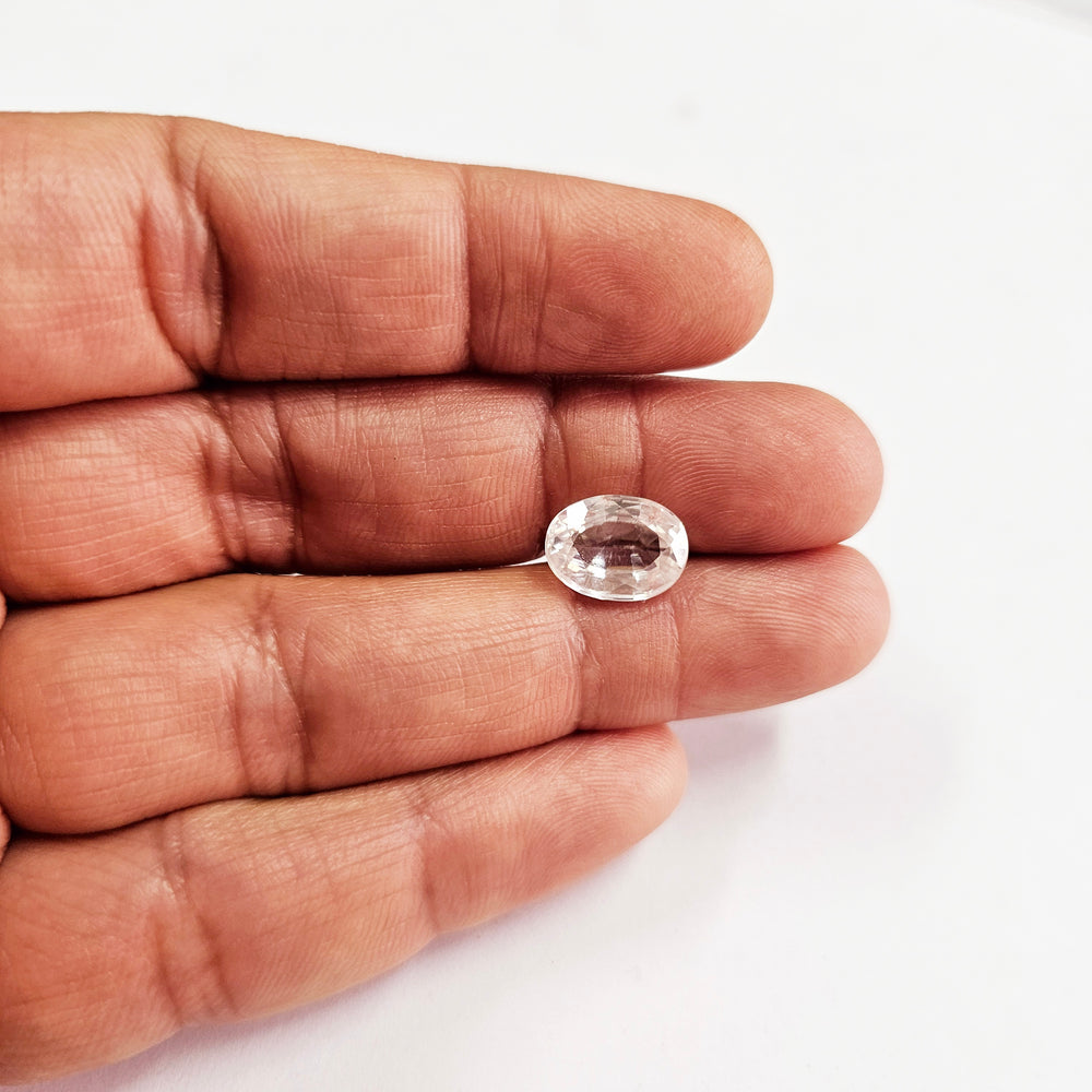Certified White Zircon 7.07 Cts (7.78 Ratti) IMVW89