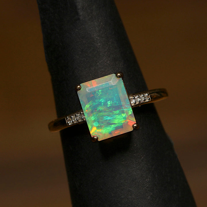 Whispering Opal and Diamond Ring in 14k Gold(ISNK35)