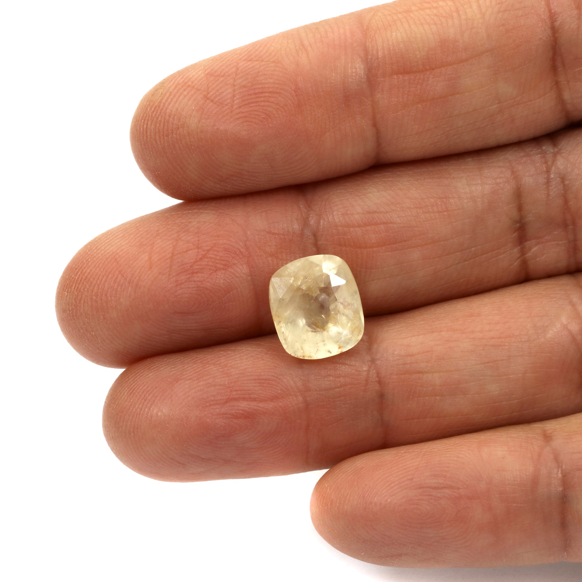 Certified Yellow Sapphire-6.92 Carats (7.61 Ratti) Sri Lanka (Ceylon), SKU: IVZI27