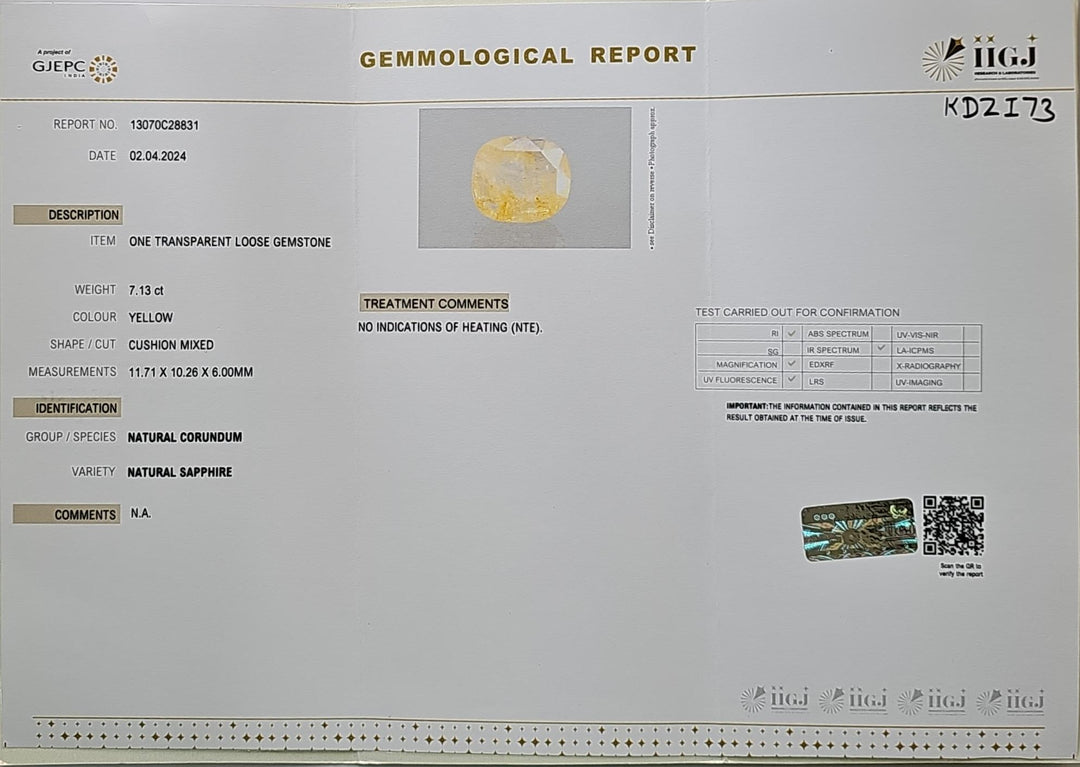 Yellow Sapphire (Pukhraj) 7.11 Cts (7.82 Ratti) Sri Lanka (Ceylon)