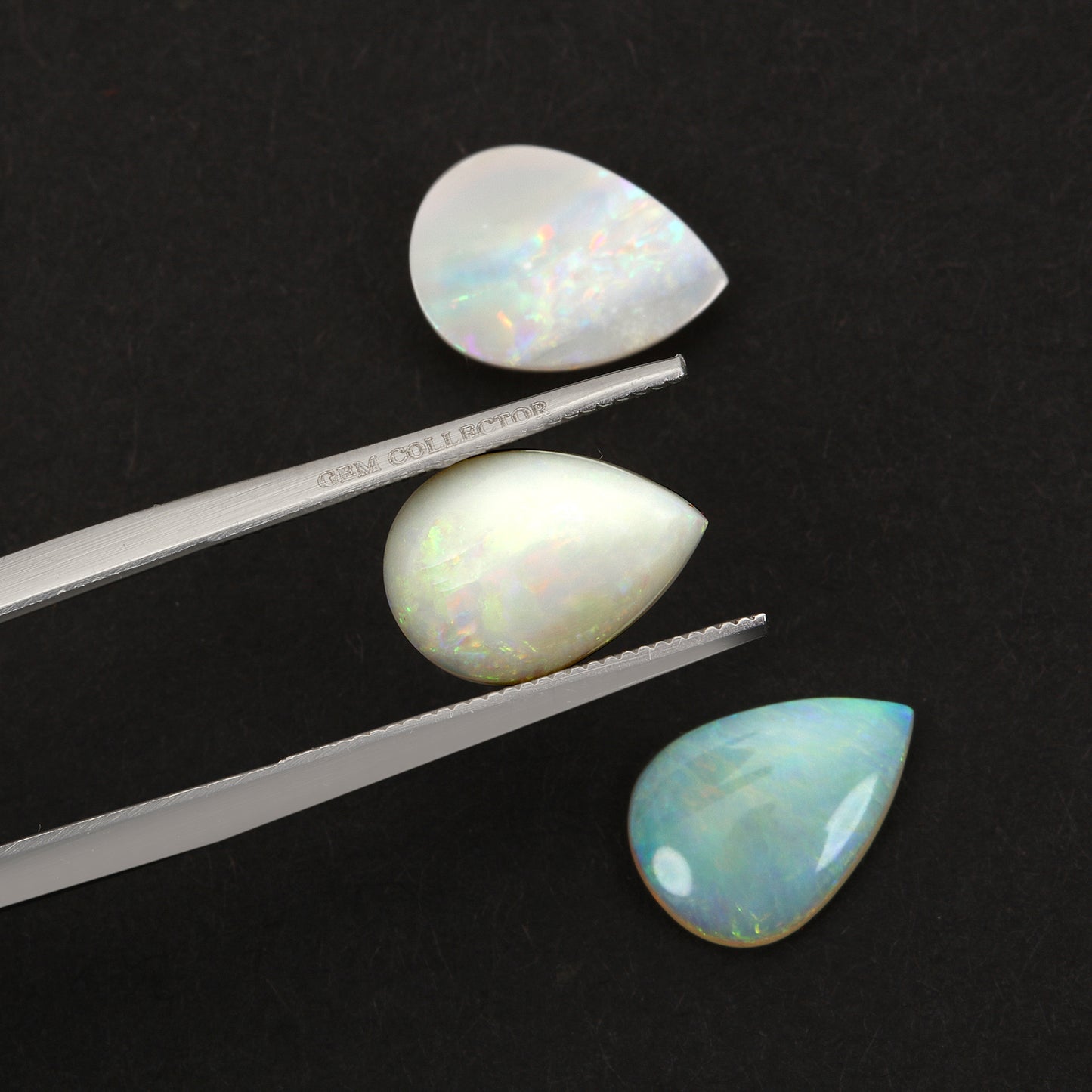 Australian Opal Pear 0.80 Carats KJCI42