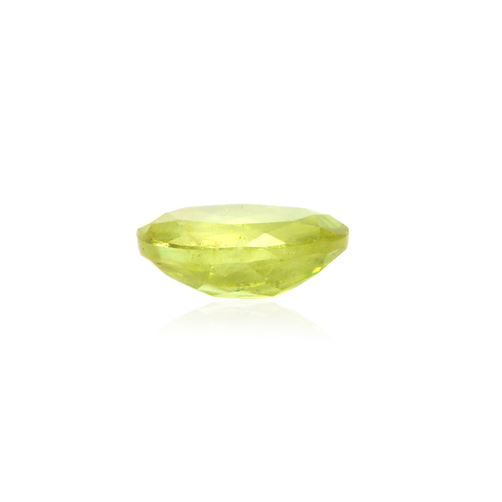 Sphene Oval 1.00 Carat LICI61