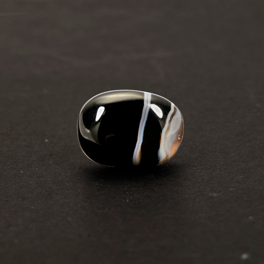 Certified Sulemani Hakik (Black Agate) 20.30Cts. (13.53 Ratti)