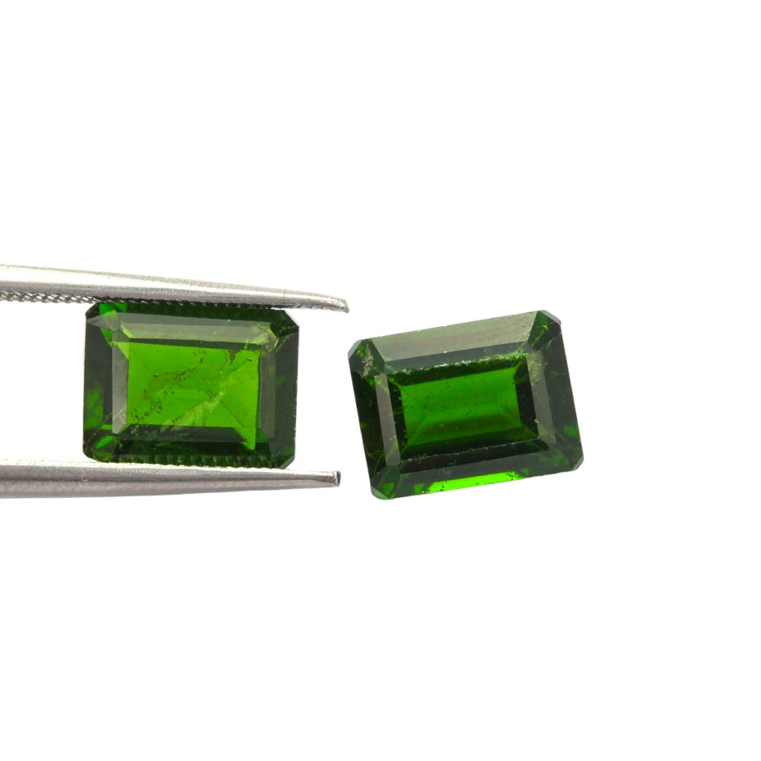 Chrome Diopside Pair Octagon 4.65 Carats