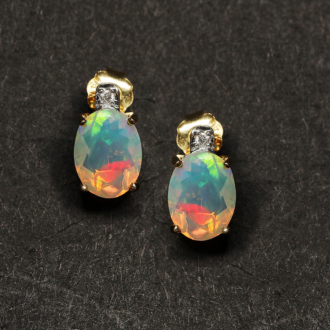 Radiant Opal Diamond and 14k Gold Earring Studs(LVNK01)