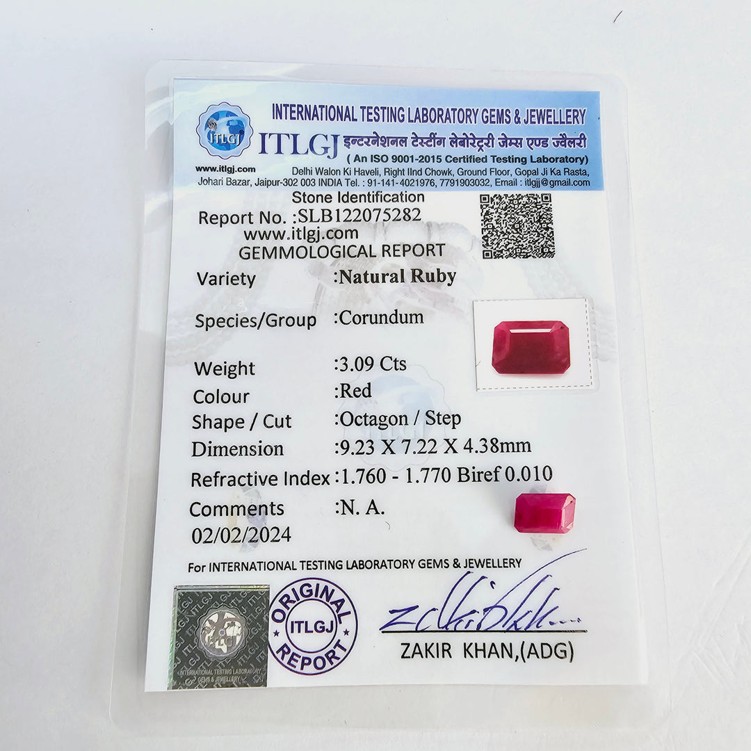 Certified Ruby (Manik) 3.08 Cts (3.39 Ratti) Mozambique