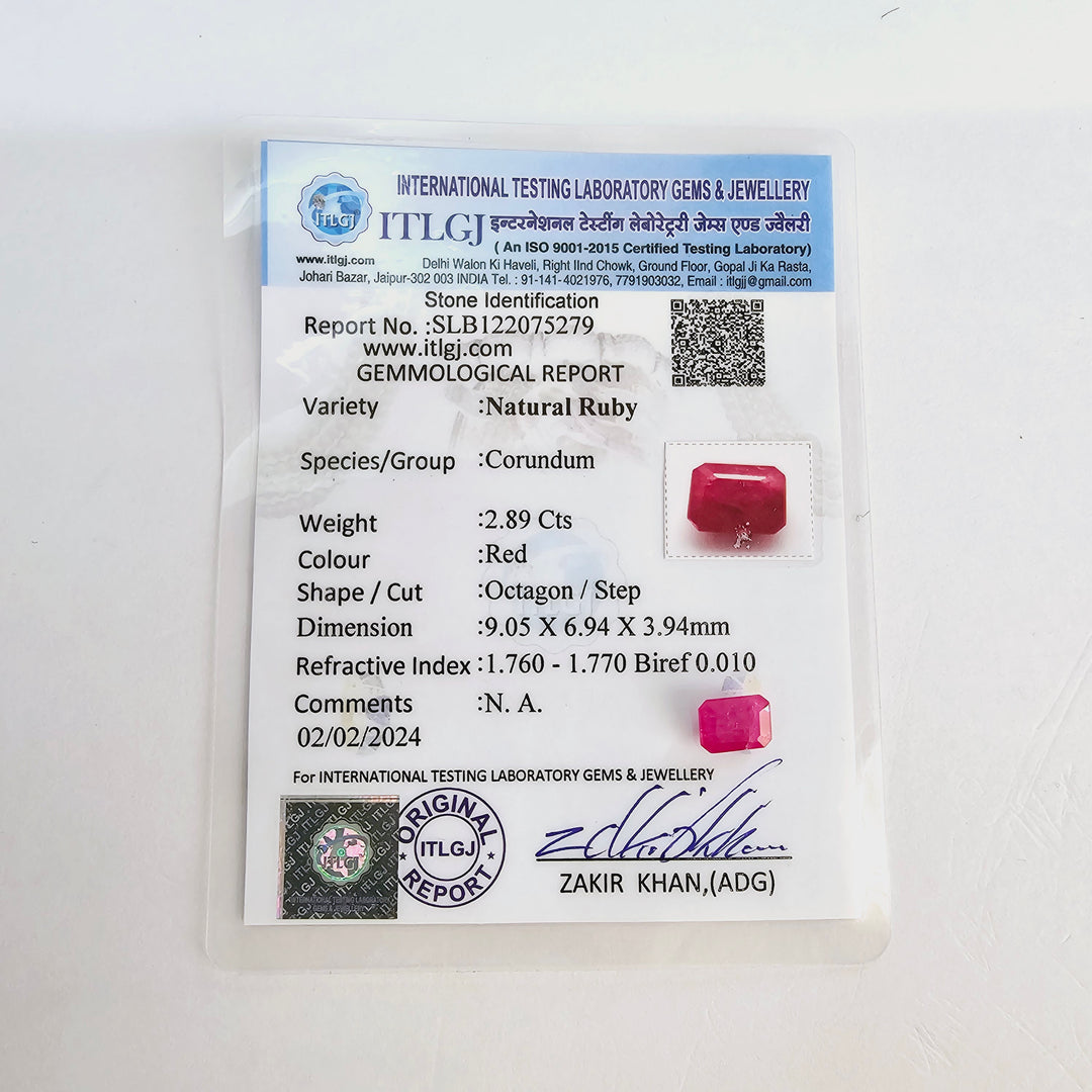 Certified Ruby (Manik) 2.90 Cts (3.19 Ratti) Mozambique