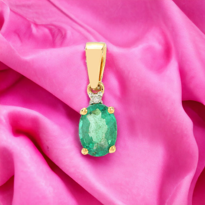 Emerald and Diamond Pendant in 14KY Gold(MHNK83)