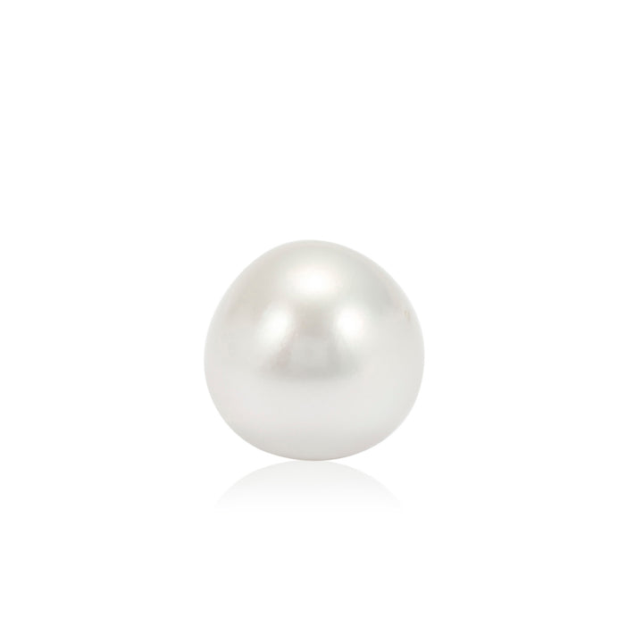 White South Sea Pearl Undrilled 9.70 Carats (10.67 Ratti) 10-11mm