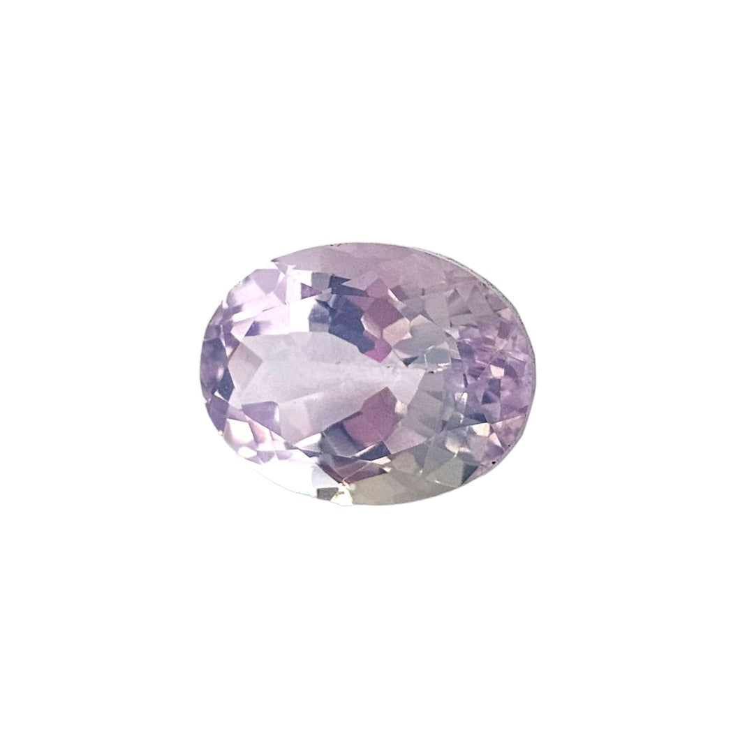 Lavender Quartz 14x10mm 5.70 Carats